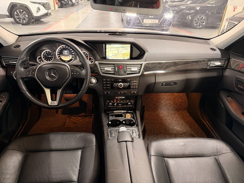 2012 Mercedes-Benz E-Class E350 4MATIC Avantgarde photo 8