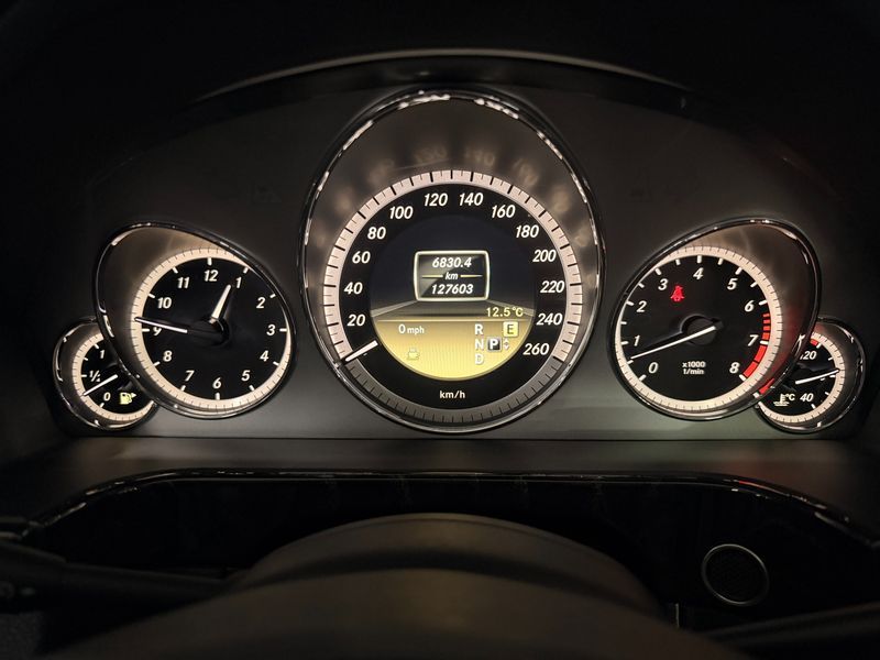 2012 Mercedes-Benz E-Class E350 4MATIC Avantgarde photo 11