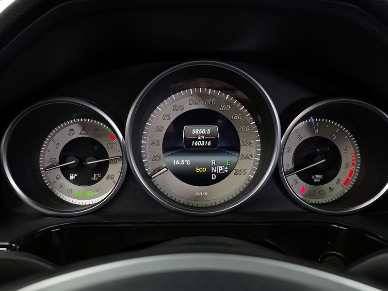 2014 Mercedes-Benz E-Class E300 Avangard photo 8