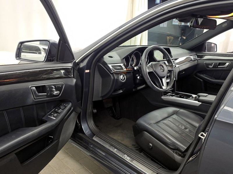 2014 Mercedes-Benz E-Class E300 Avangard photo 10