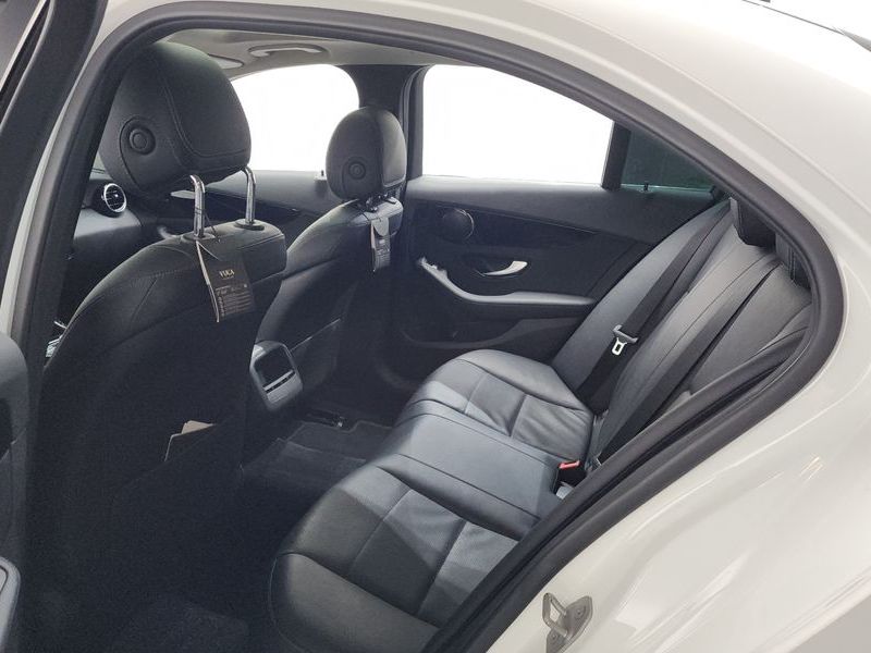 2016 Mercedes-Benz C-Class C200 d photo 11