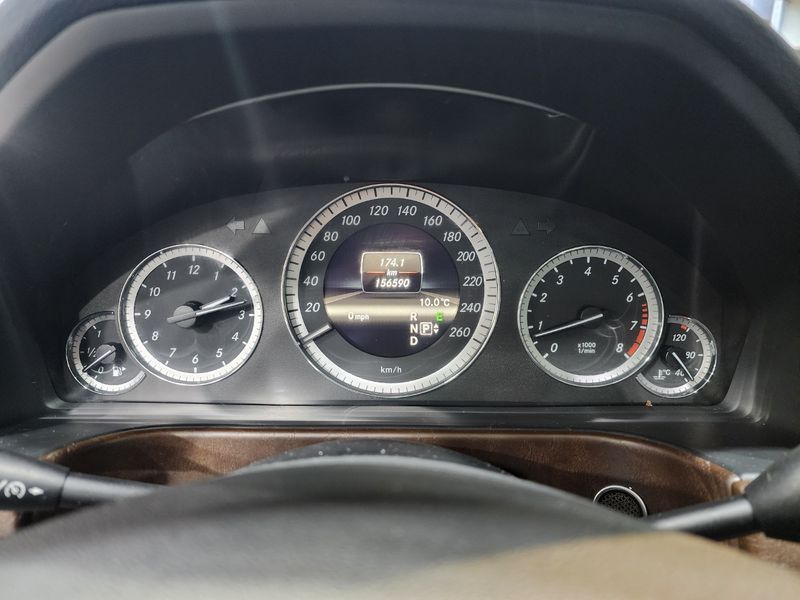 2013 Mercedes-Benz E-Class E300 Elegance photo 7