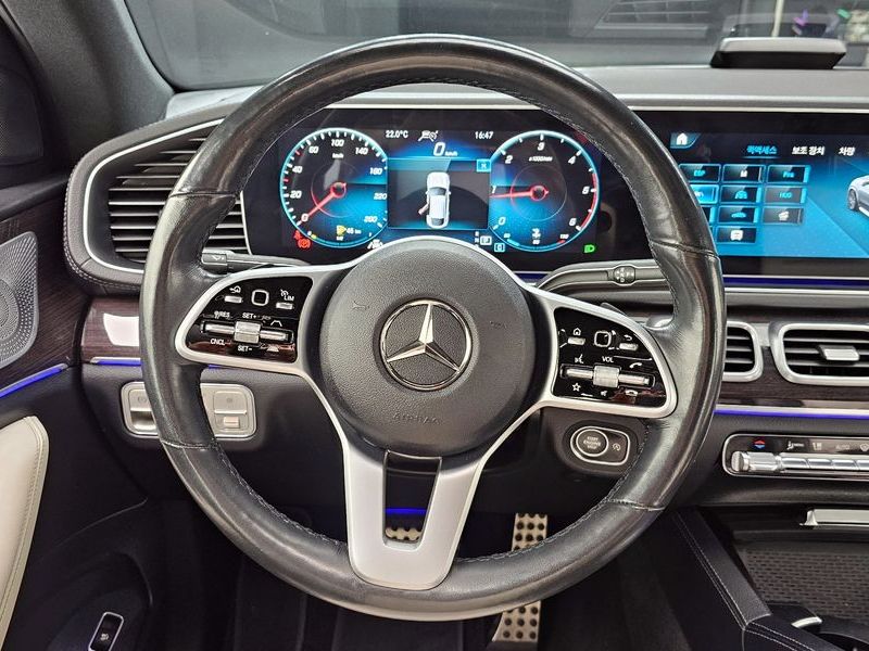 2021 Mercedes-Benz E-Class GLE400d 4MATIC Coupe photo 13