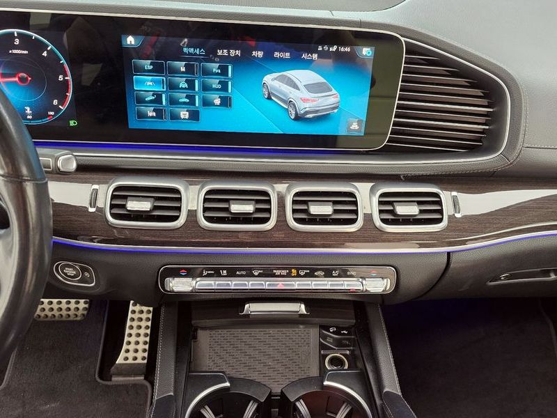 2021 Mercedes-Benz E-Class GLE400d 4MATIC Coupe photo 14