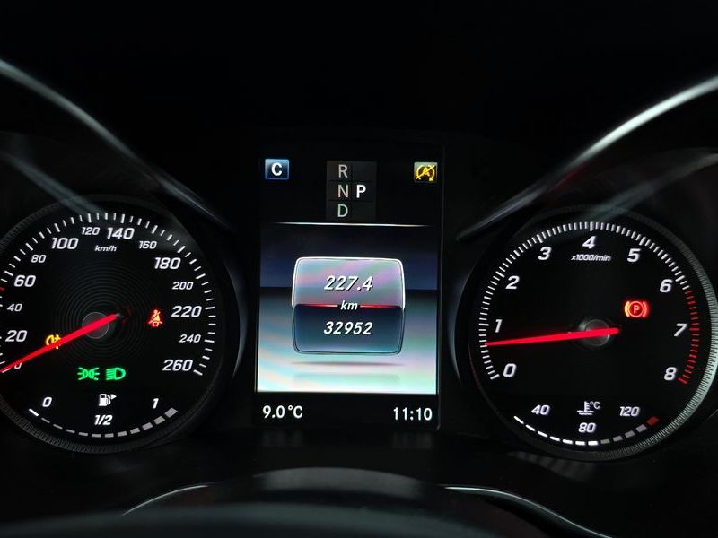2017 Mercedes-Benz C-Class C200 Avantgarde photo 8
