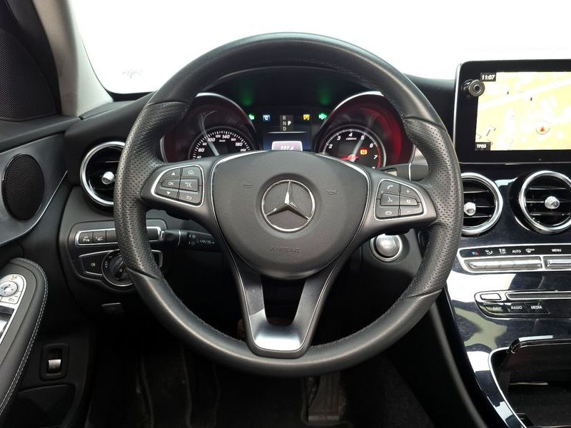 2017 Mercedes-Benz C-Class C200 Avantgarde photo 13