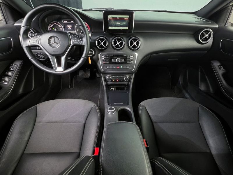 2014 Mercedes-Benz A-Class A200 CDI Style photo 7