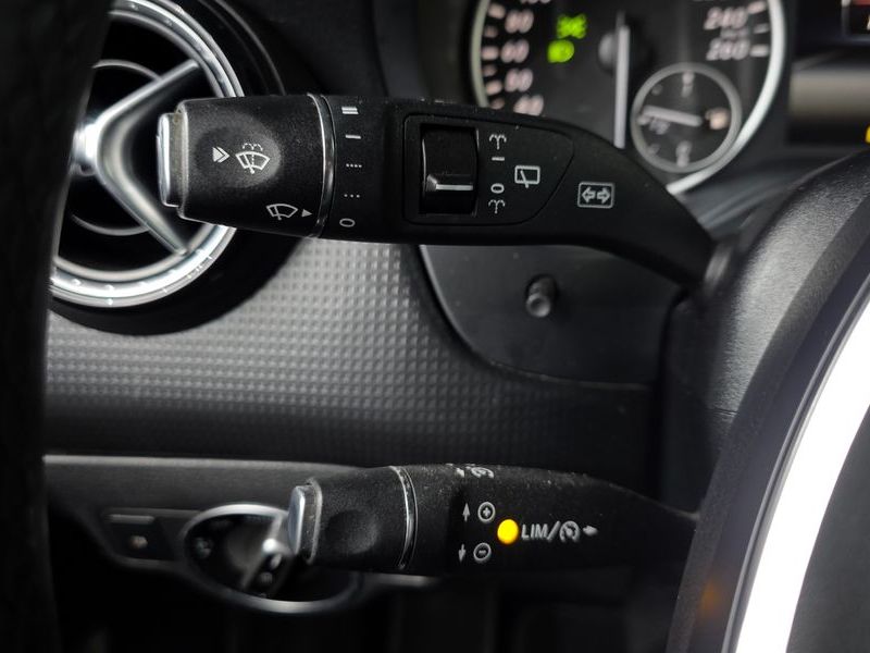 2014 Mercedes-Benz A-Class A200 CDI Style photo 12