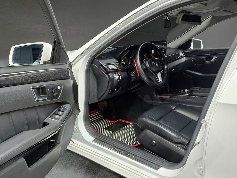 2013 Mercedes-Benz E-Class E220 CDI Avantgarde photo 10