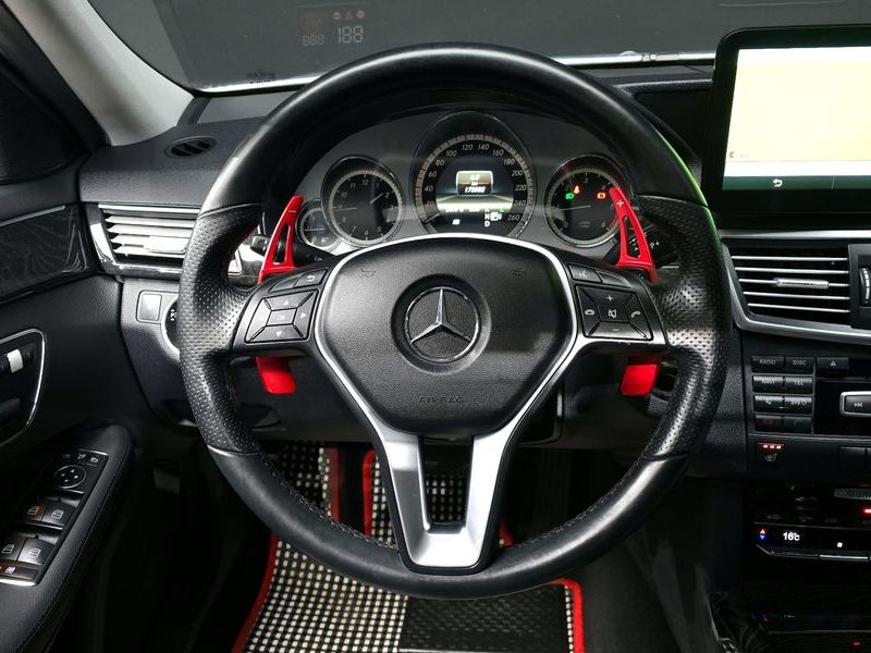 2013 Mercedes-Benz E-Class E220 CDI Avantgarde photo 13