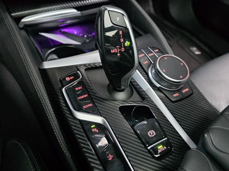 2024 BMW 6 Series 630i xDrive M Sport photo 9