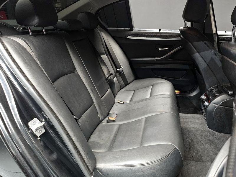 2014 BMW 5 Series 528i xDrive photo 12
