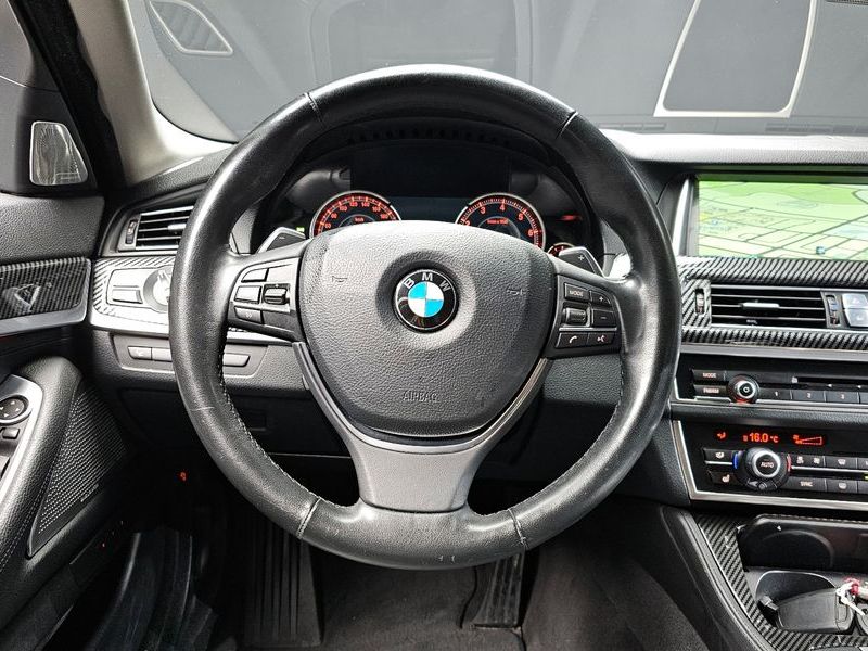 2014 BMW 5 Series 528i xDrive photo 13