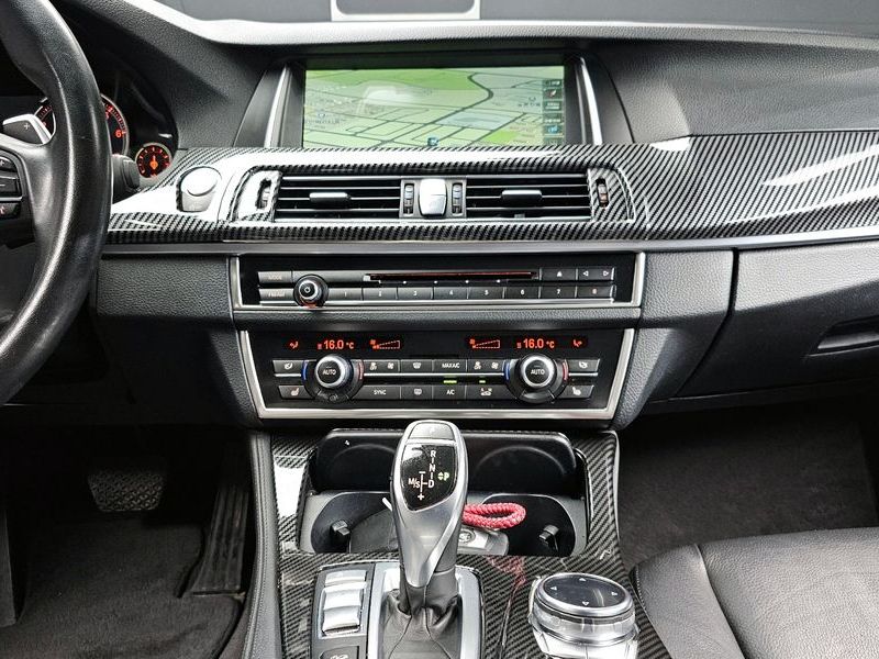 2014 BMW 5 Series 528i xDrive photo 14