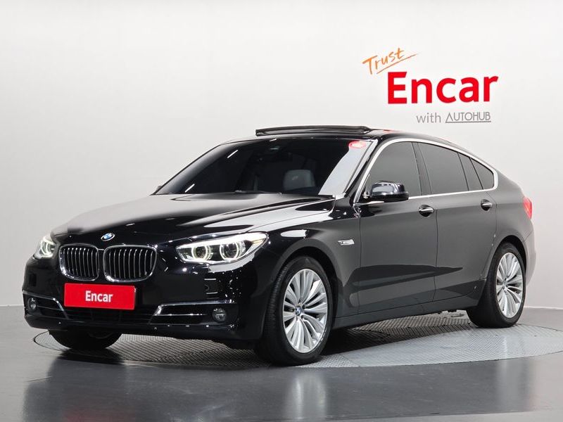 2016 BMW 5 Series GT 30d xDrive photo 1