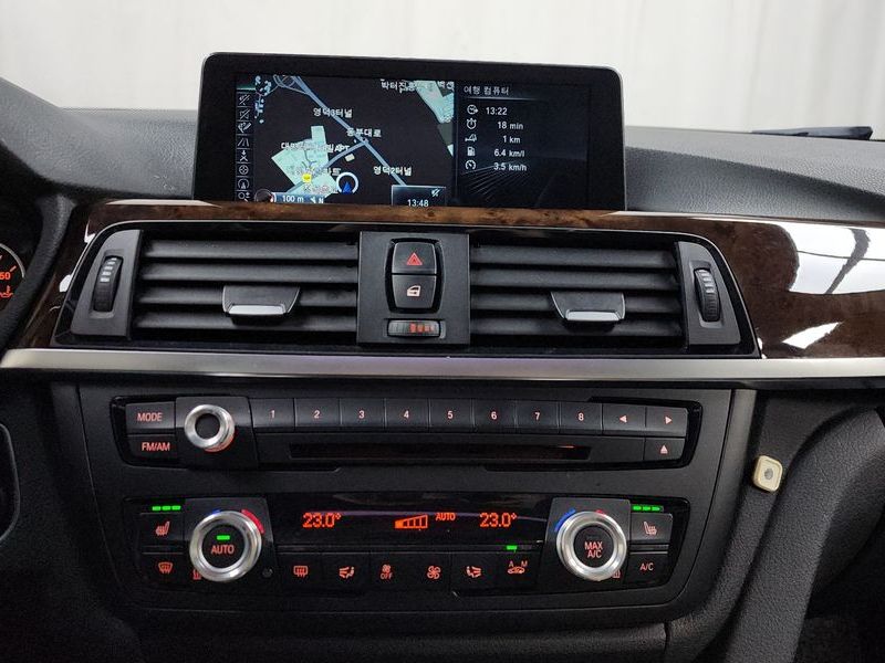 2014 BMW 3 Series 320d photo 14