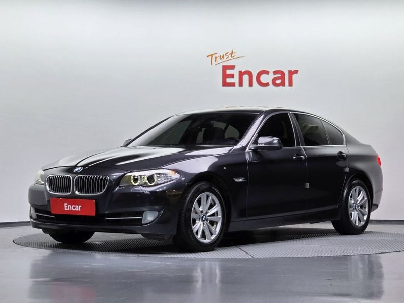 2013 BMW 5 Series 525d xDrive photo 1