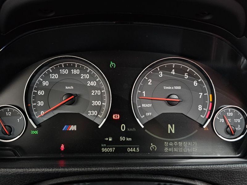 2016 BMW M4 Convertible photo 8
