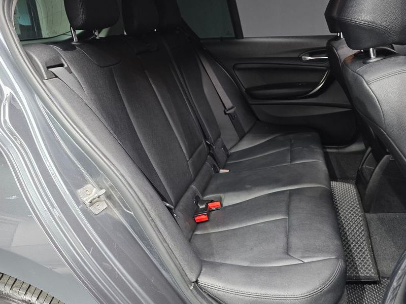 2014 BMW 1 Series 118d Urban Pack1 5Dr photo 12