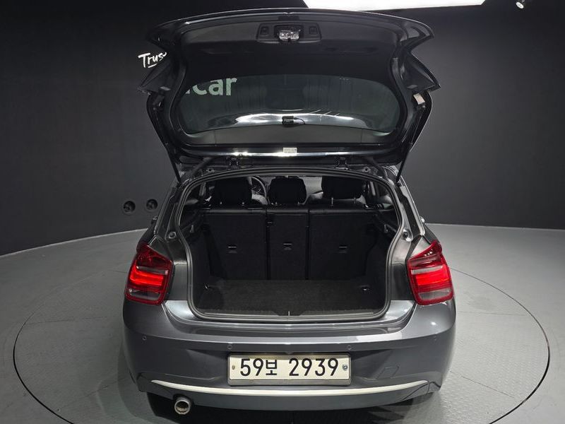 2014 BMW 1 Series 118d Urban Pack1 5Dr photo 20