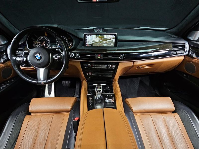 2017 BMW X6 M50d photo 7