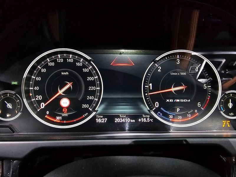 2017 BMW X6 M50d photo 8