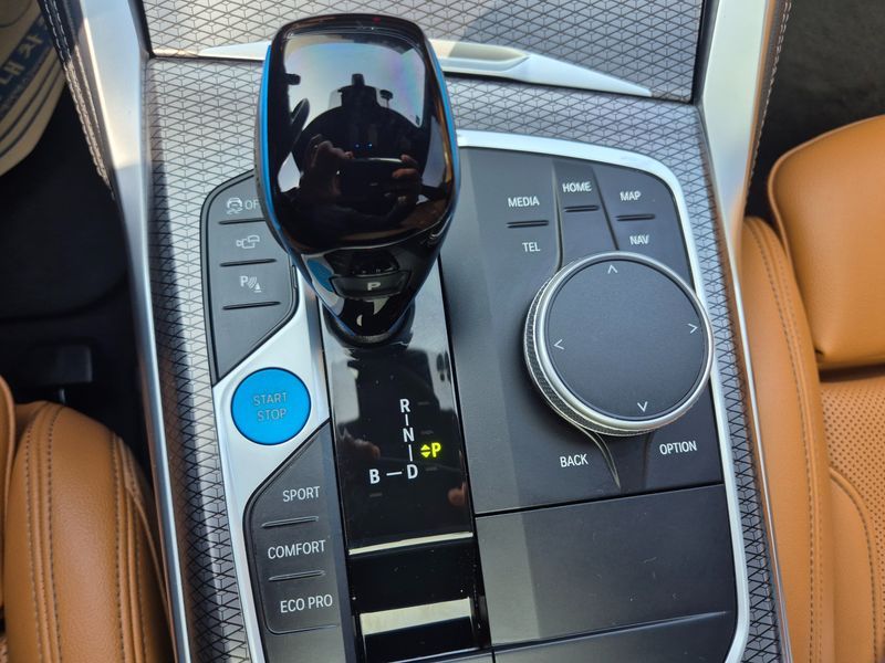 2022 BMW i4 eDrive40 M Sports photo 13