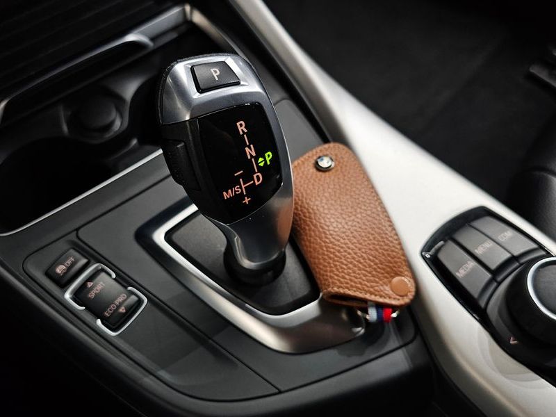 2018 BMW 1 Series 118d JOY 5DOOR photo 9