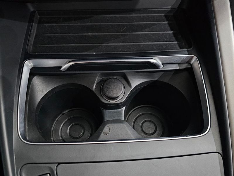 2018 BMW 1 Series 118d JOY 5DOOR photo 12