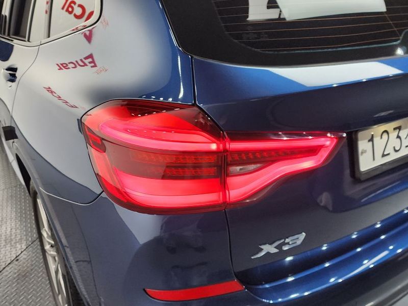 2020 BMW X3 xDrive 20d M Sport photo 23