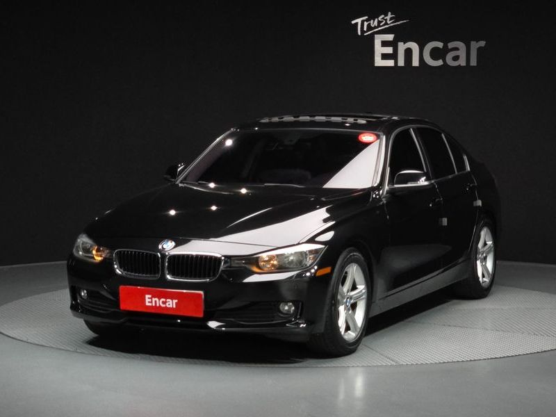 2012 BMW 3 Series 320d photo 1