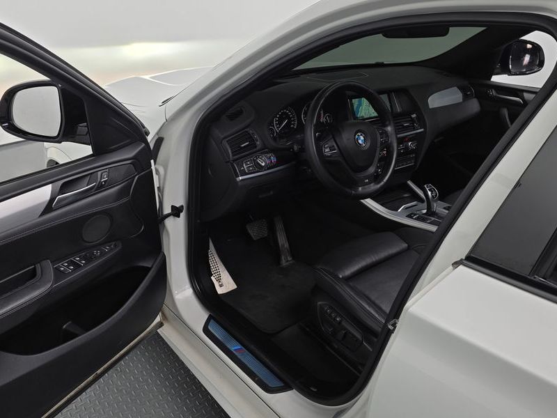 2015 BMW X4 xDrive30d M Sport Package photo 11