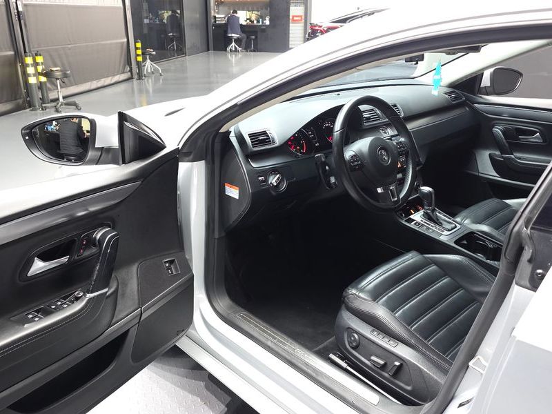 2016 Volkswagen New CC 2.0 TDI BlueMotion photo 10