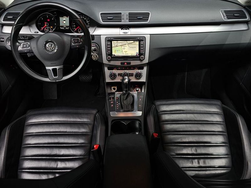 2012 Volkswagen New CC 2.0 TDI BlueMotion photo 7