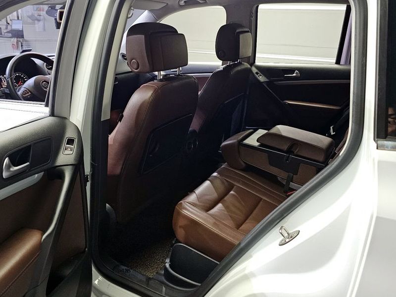 2016 Volkswagen Tiguan 2.0 TDI Comfort 5N photo 11
