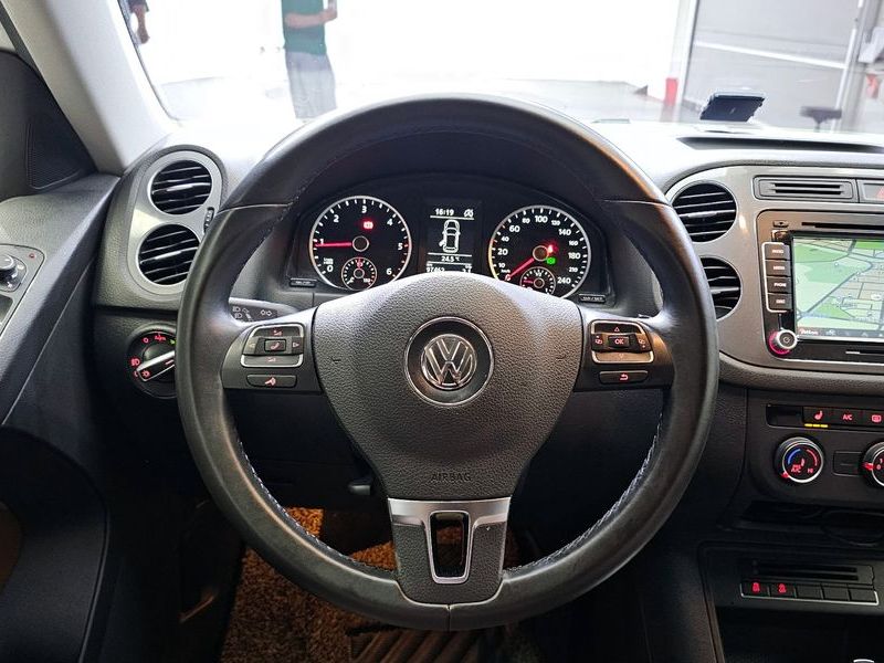2016 Volkswagen Tiguan 2.0 TDI Comfort 5N photo 13