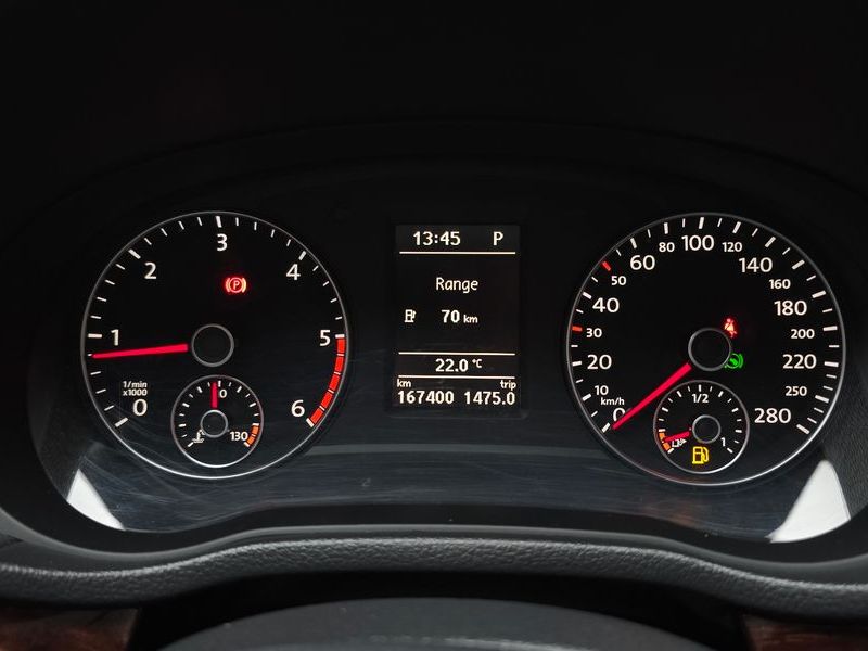 2013 Volkswagen Passat 2.0 TDI B7 photo 8
