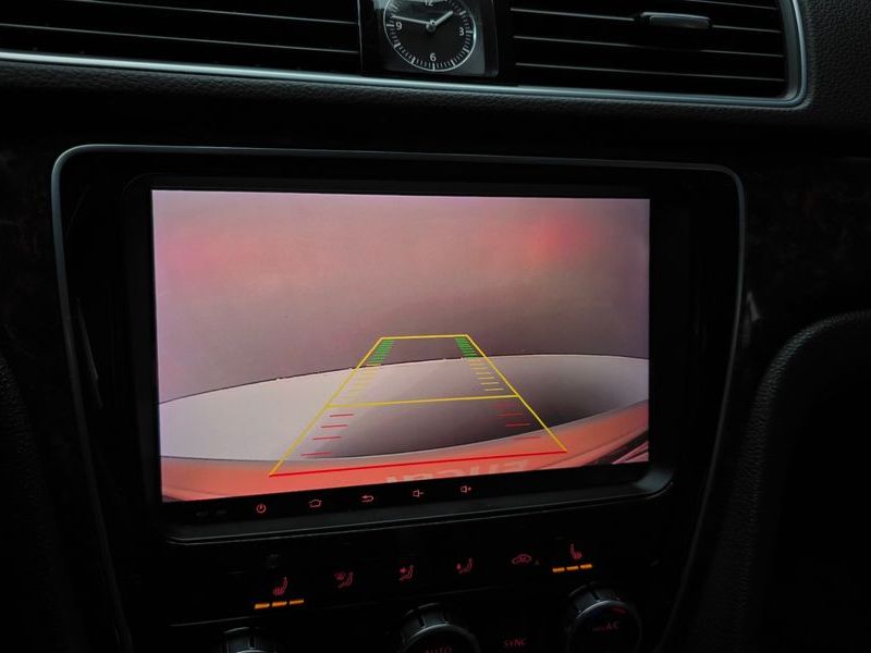 2013 Volkswagen Passat 2.0 TDI B7 photo 15