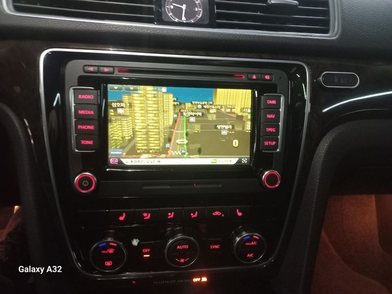 2014 Volkswagen Passat 2.0 TDI B7 photo 12