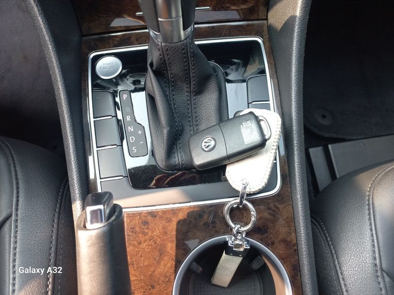 2014 Volkswagen Passat 2.0 TDI B7 photo 13