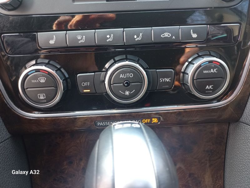 2014 Volkswagen Passat 2.0 TDI B7 photo 14