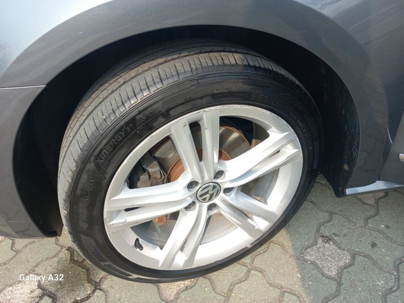 2014 Volkswagen Passat 2.0 TDI B7 photo 17