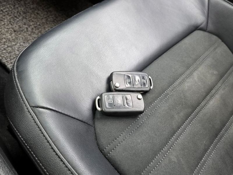 2015 Volkswagen Passat 2.0 TDI B7 photo 19