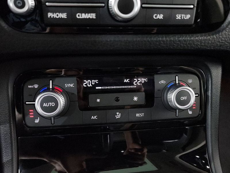 2016 Volkswagen Touareg V6 3.0 TDI Bluemotion 7P5 photo 12