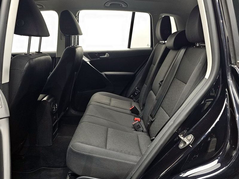 2012 Volkswagen Tiguan 2.0 TSI 5N photo 12