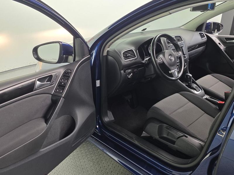 2013 Volkswagen Golf 2.0 TDI StyleEdition photo 10