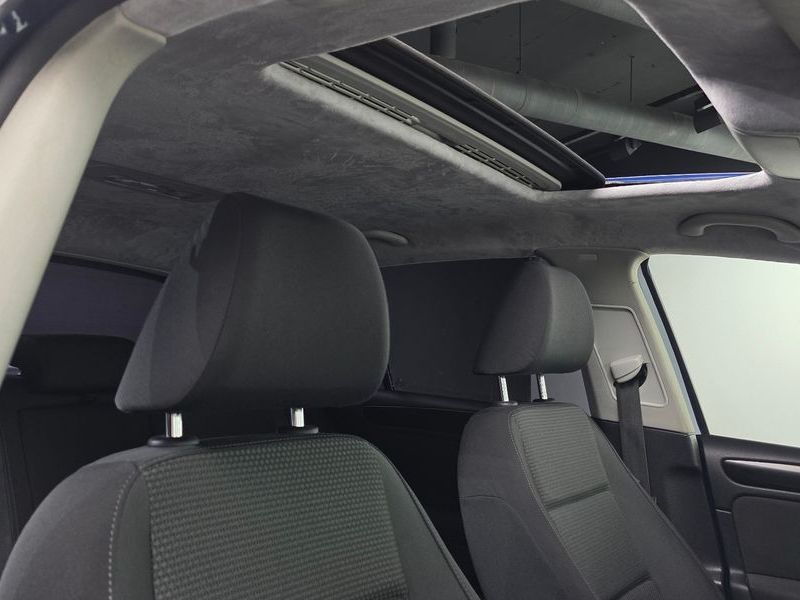 2013 Volkswagen Golf 2.0 TDI StyleEdition photo 17