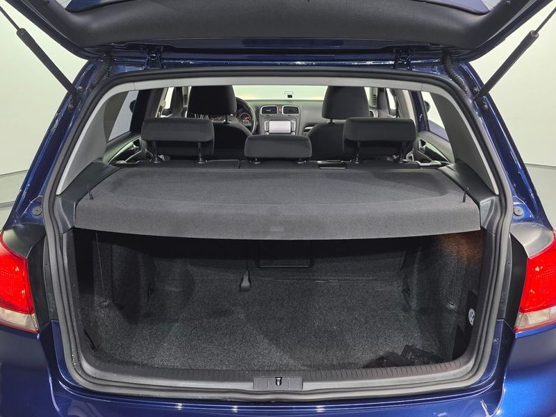 2013 Volkswagen Golf 2.0 TDI StyleEdition photo 20
