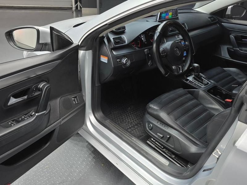 2014 Volkswagen New CC 2.0 TDI BlueMotion photo 11