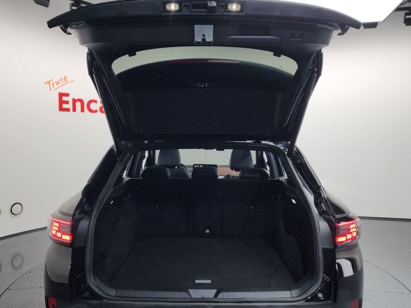 2023 Volkswagen ID.4 Pro photo 20